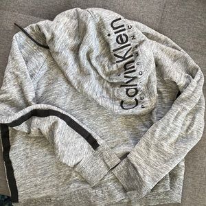 Calvin Klein Performance cropped hoodie. M-Heathered gray with black trim